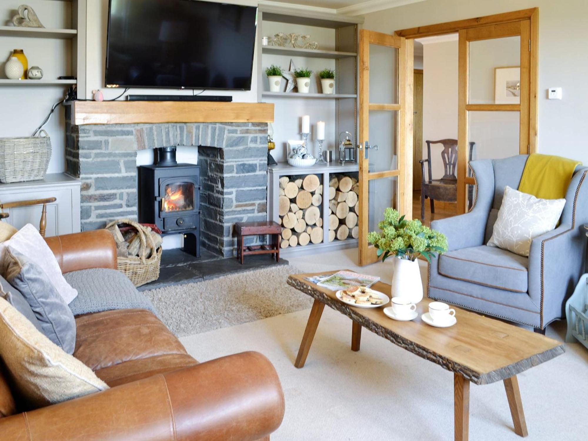 Maes Y Bryn Farmhouse Llanwrda Экстерьер фото