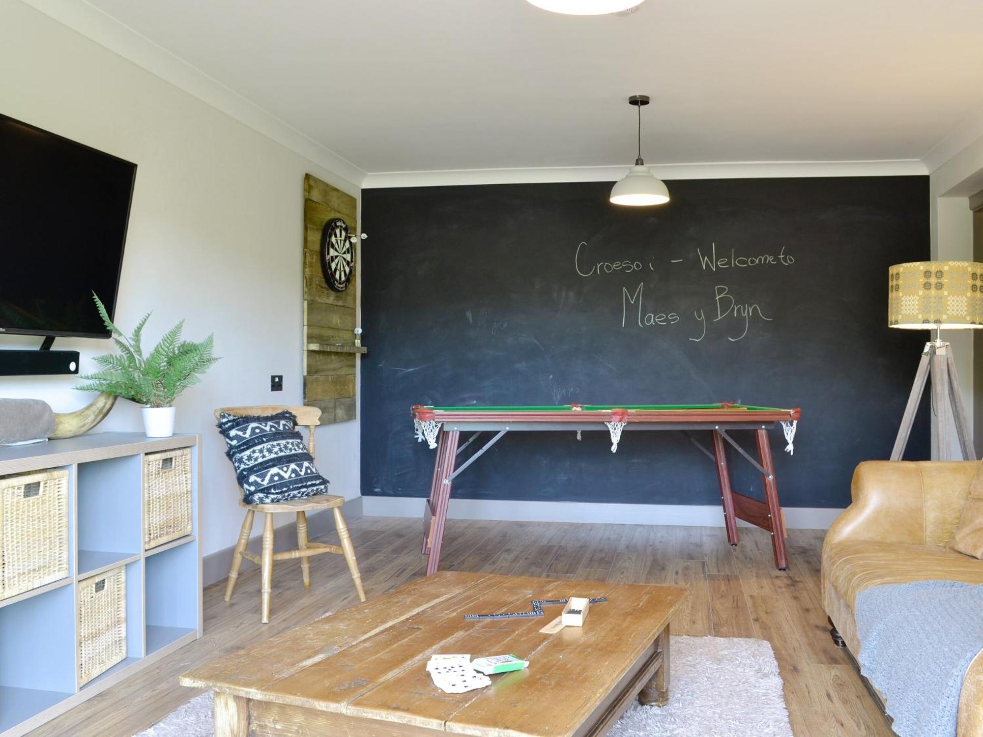 Maes Y Bryn Farmhouse Llanwrda Экстерьер фото